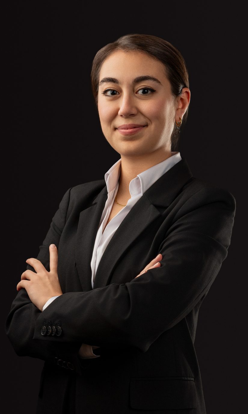 Jr Marketing Specialist — Roberta Orsingher